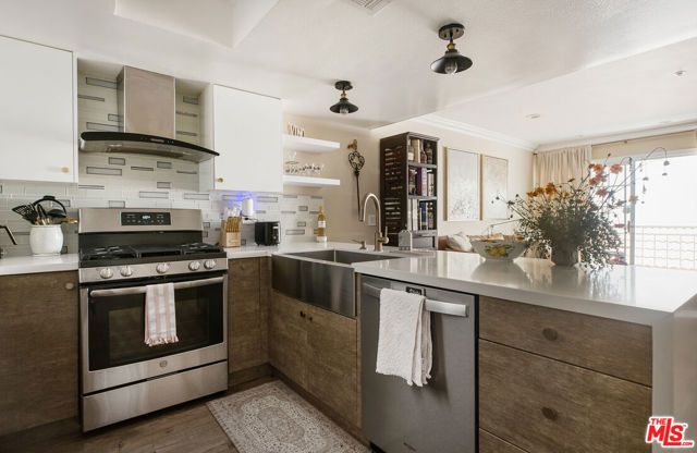 4760 Templeton Street 3201, Los Angeles, CA 90032