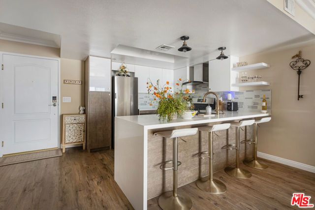 4760 Templeton Street 3201, Los Angeles, CA 90032