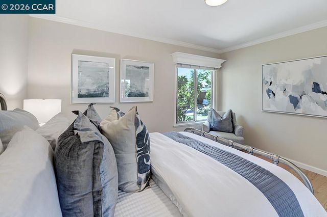 2161 Ptarmigan Dr 1, Walnut Creek, CA 94595