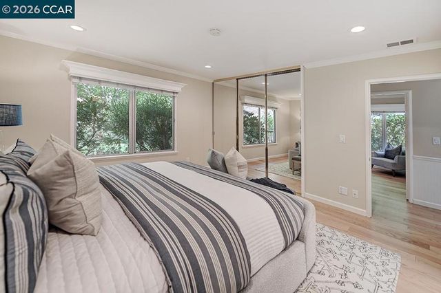 2161 Ptarmigan Dr 1, Walnut Creek, CA 94595