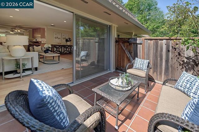 2161 Ptarmigan Dr 1, Walnut Creek, CA 94595