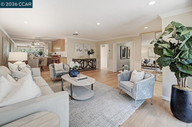 2161 Ptarmigan Dr 1, Walnut Creek, CA 94595
