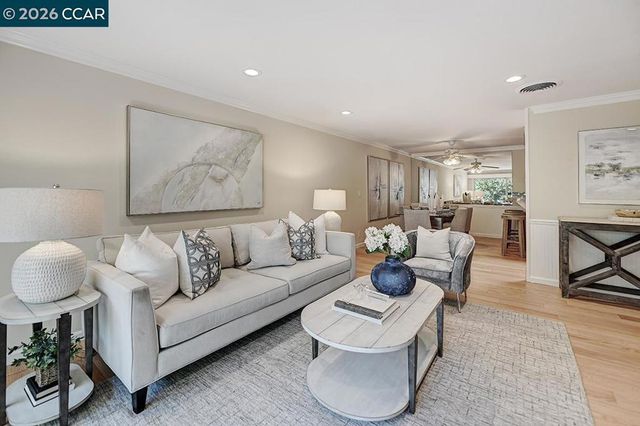 2161 Ptarmigan Dr 1, Walnut Creek, CA 94595