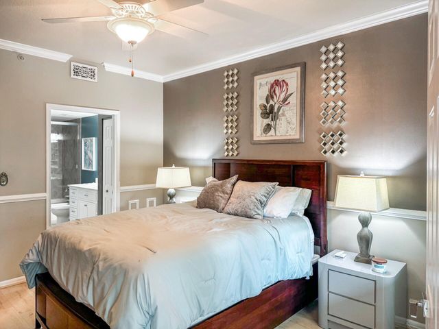 802 W Windward Way 304, Lantana, FL 33462