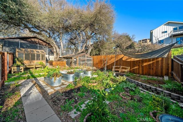 273 Pacific Avenue, Paso Robles, CA 93446