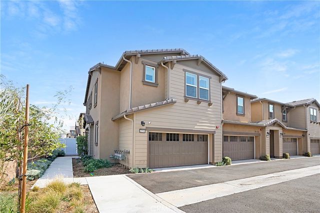 40596 Birchfield Drive, Temecula, CA 92591