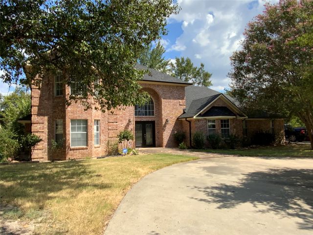 2020 Arbor Bend Street, Bonham, TX 75418