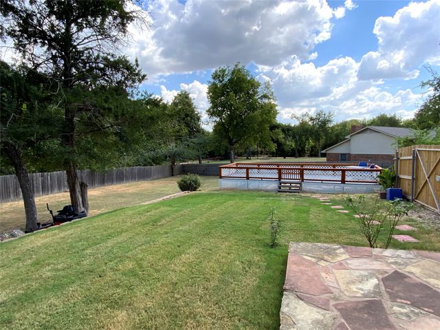 2020 Arbor Bend Street, Bonham, TX 75418