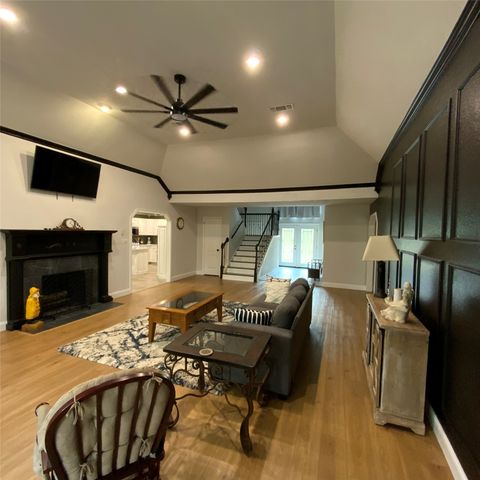 2020 Arbor Bend Street, Bonham, TX 75418