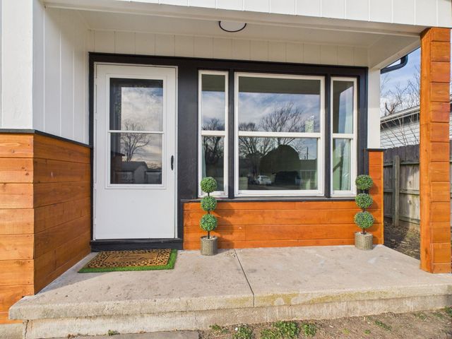 3537 S Bonn Ave, Wichita, KS 67217