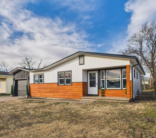 3537 S Bonn Ave, Wichita, KS 67217