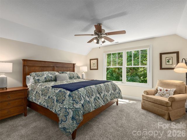 80 Village Pointe Lane, Asheville, NC 28803