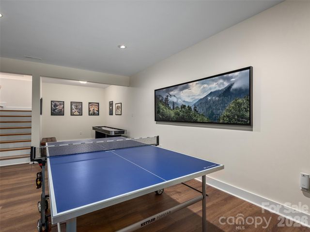 80 Village Pointe Lane, Asheville, NC 28803