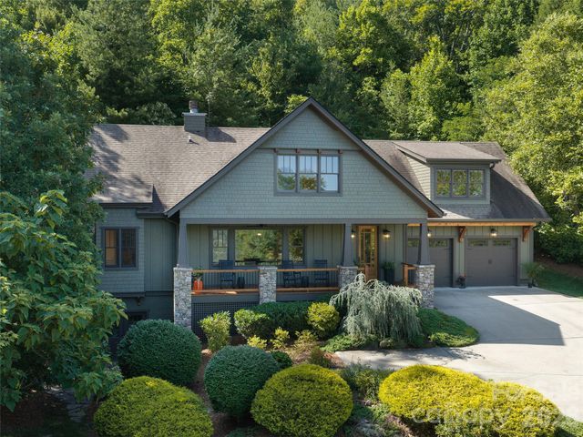 80 Village Pointe Lane, Asheville, NC 28803