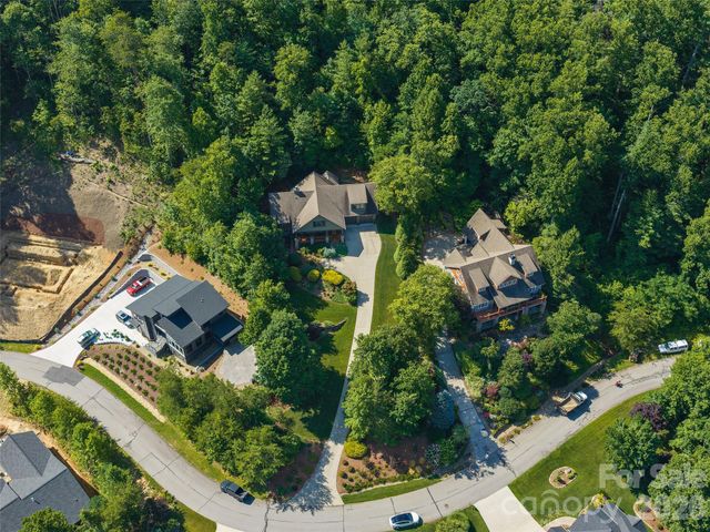 80 Village Pointe Lane, Asheville, NC 28803