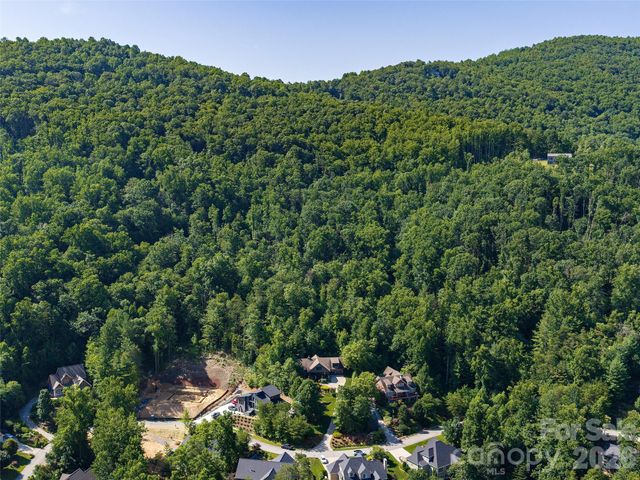 80 Village Pointe Lane, Asheville, NC 28803