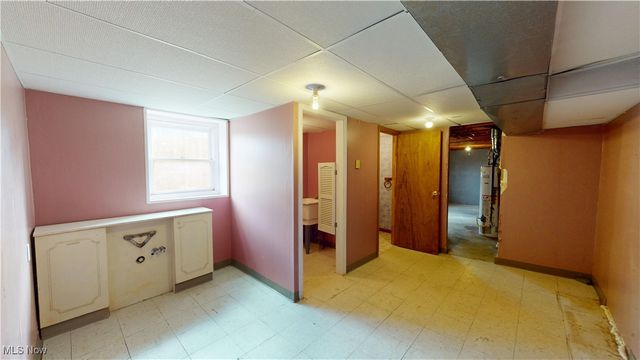 1144 Benton Street, Barberton, OH 44203