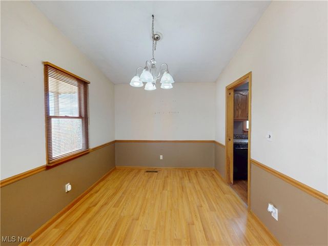 1144 Benton Street, Barberton, OH 44203