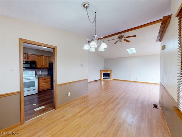 1144 Benton Street, Barberton, OH 44203