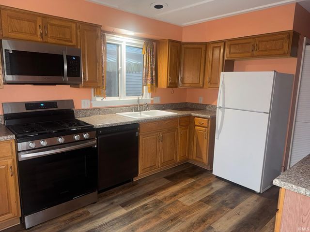 2409 Terrace Road, Fort Wayne, IN 46805