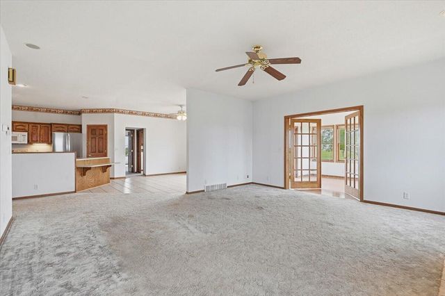 24637 RICHFIELD Loop, Council Bluffs, IA 51503