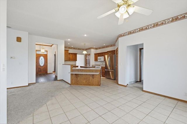24637 RICHFIELD Loop, Council Bluffs, IA 51503