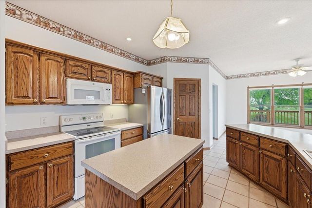 24637 RICHFIELD Loop, Council Bluffs, IA 51503