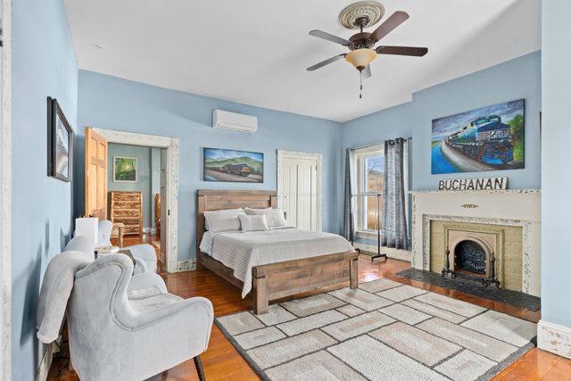 19391 Main ST, Buchanan, VA 24066