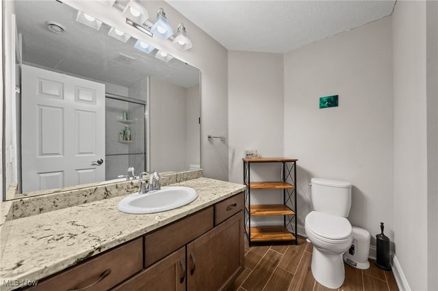 32557 Muirfield Drive, Avon Lake, OH 44012