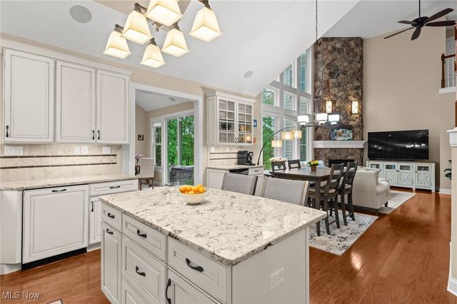 32557 Muirfield Drive, Avon Lake, OH 44012