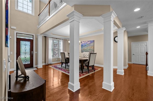 32557 Muirfield Drive, Avon Lake, OH 44012