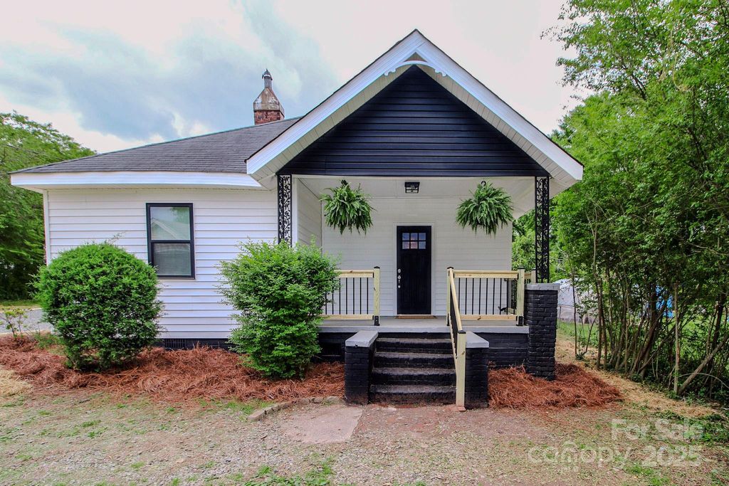 409 Apple Street B, Gastonia, NC 28054