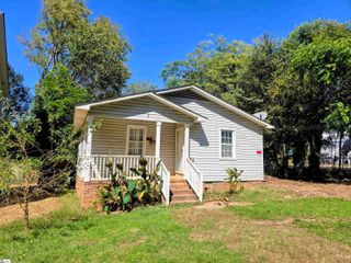 2 Round Knob Street, Greenville, SC 29601