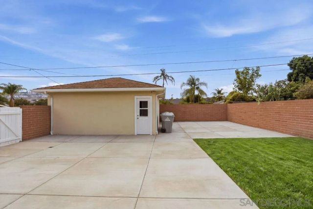 6593 Delfern St, San Diego, CA 92120