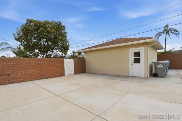 6593 Delfern St, San Diego, CA 92120