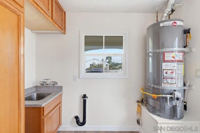 6593 Delfern St, San Diego, CA 92120