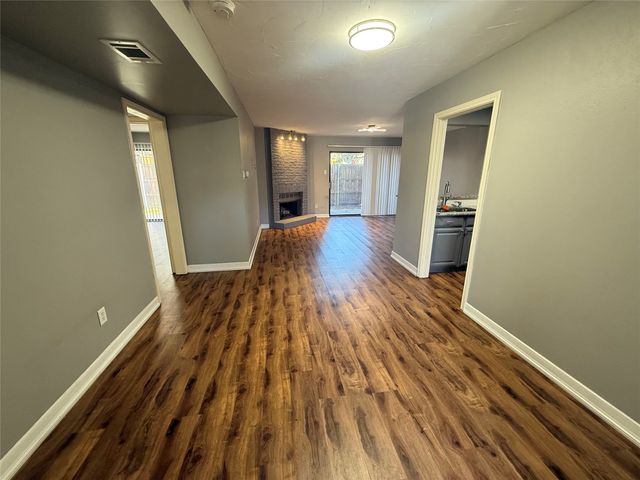 5840 Spring Valley Road 205, Dallas, TX 75254