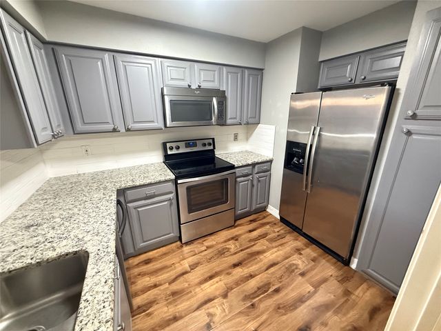 5840 Spring Valley Road 205, Dallas, TX 75254