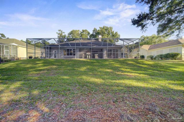 3149 Marcus Pointe Blvd, Pensacola, FL 32505