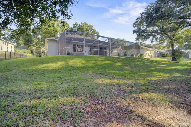 3149 Marcus Pointe Blvd, Pensacola, FL 32505