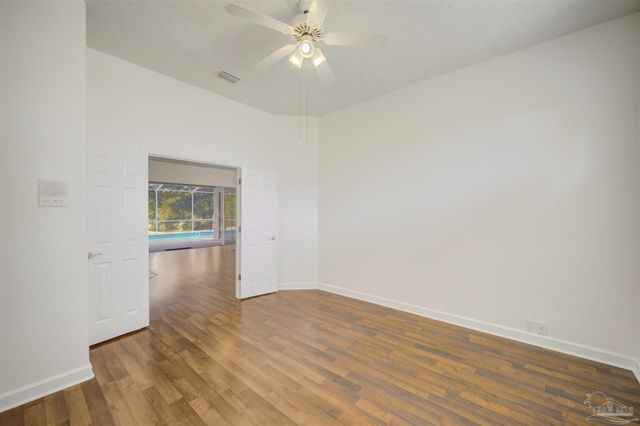 3149 Marcus Pointe Blvd, Pensacola, FL 32505