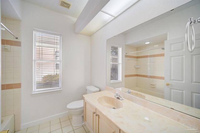 3149 Marcus Pointe Blvd, Pensacola, FL 32505