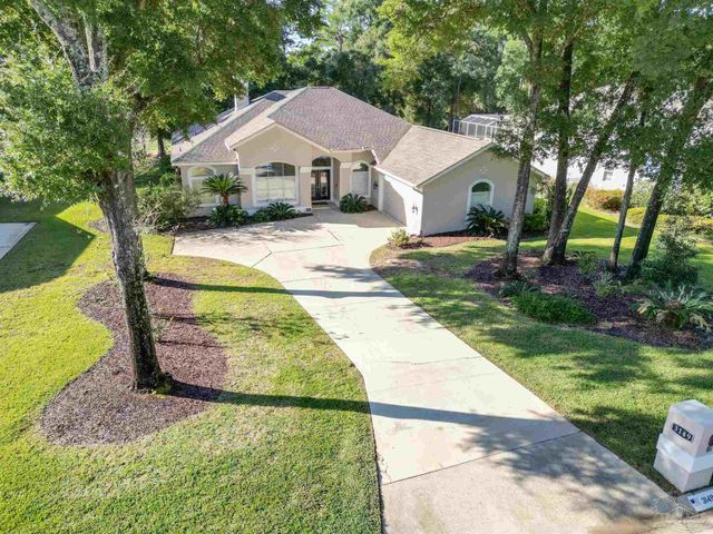 3149 Marcus Pointe Blvd, Pensacola, FL 32505