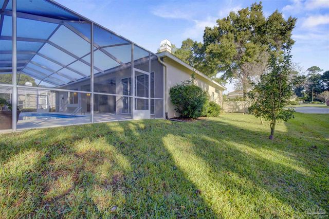 3149 Marcus Pointe Blvd, Pensacola, FL 32505