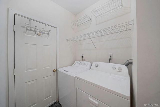 120 Cranberry Court, Melville, NY 11747