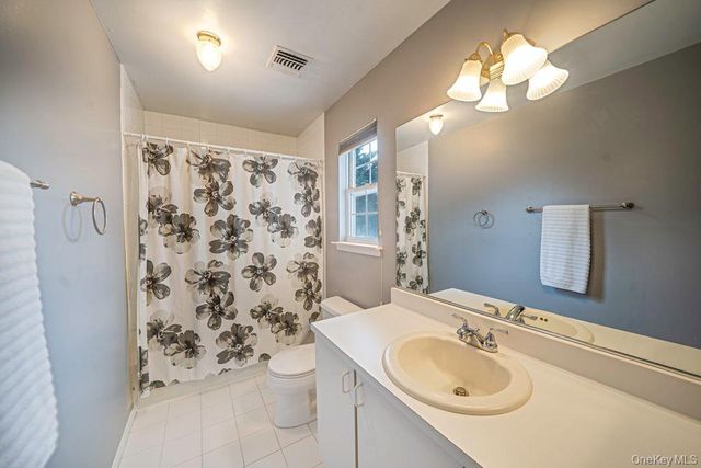 120 Cranberry Court, Melville, NY 11747