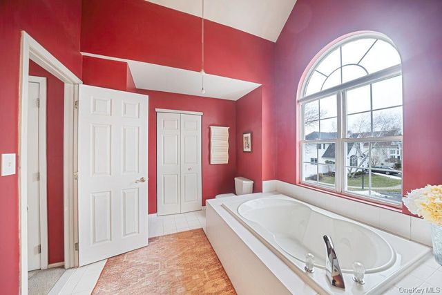 120 Cranberry Court, Melville, NY 11747