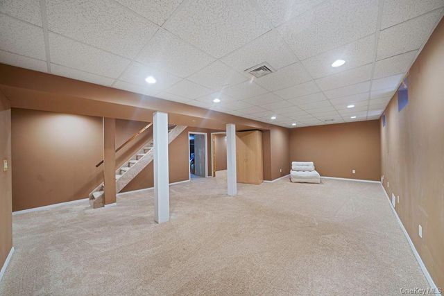 120 Cranberry Court, Melville, NY 11747