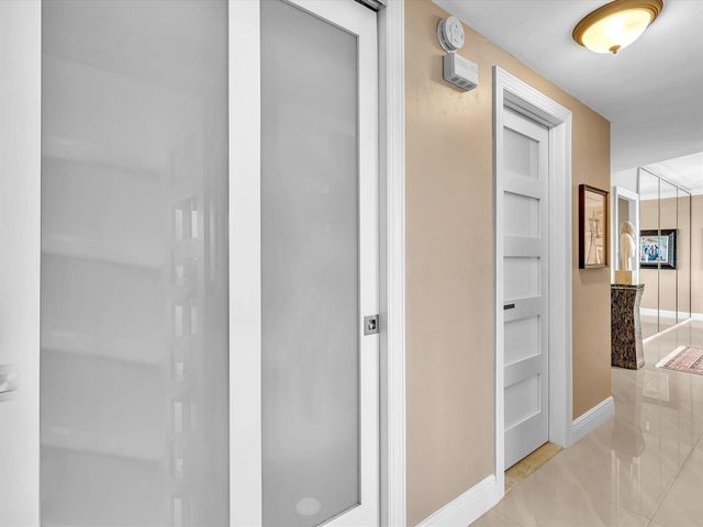 3300 NE 36th Street 302, Fort Lauderdale, FL 33308