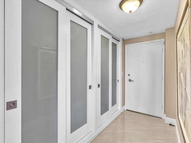 3300 NE 36th Street 302, Fort Lauderdale, FL 33308